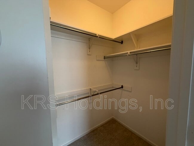 Building Photo - 1517 Rollesby Way