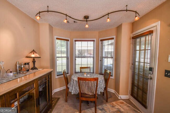 Building Photo - 886 Jefferson Walk Cir