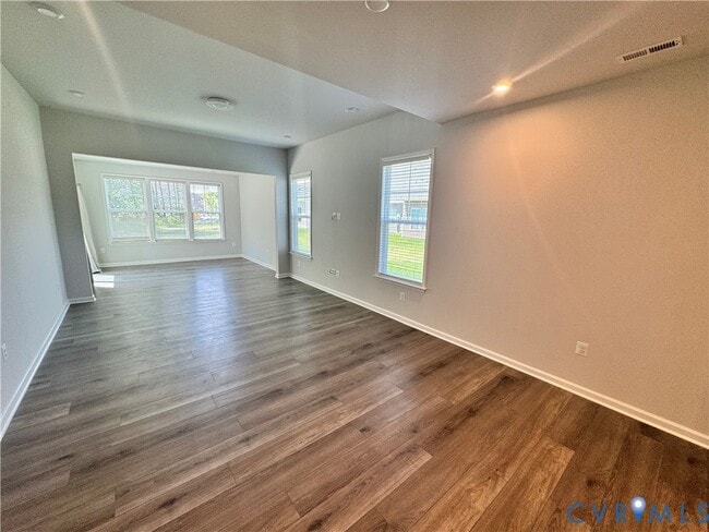 Building Photo - 670 Brookwood Glen Terrace