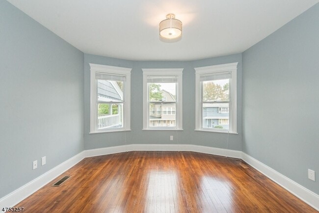 Building Photo - 34 N Willow St