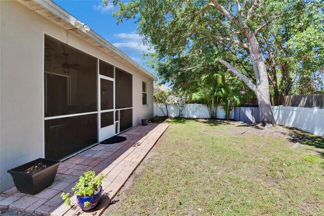 Building Photo - 12802 Cattail Shore Ln