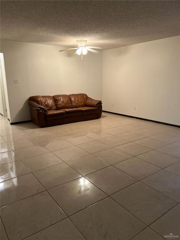 Building Photo - 200 E Yuma Ave