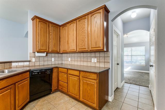 Building Photo - 4709 Brighton Dr