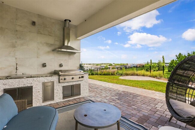 Building Photo - 16000 Volterra Point