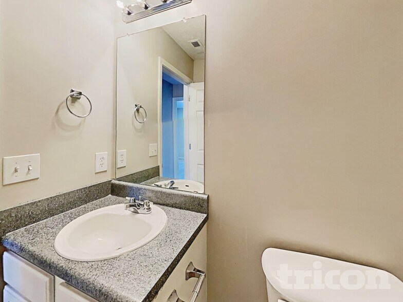 Building Photo - 2384 Tolliver Hills Ln