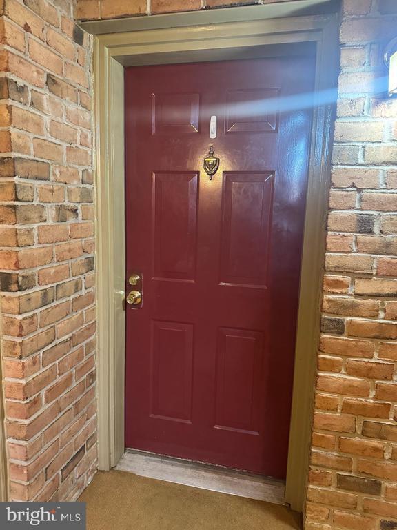 Building Photo - 1302 Sugarwood Cir