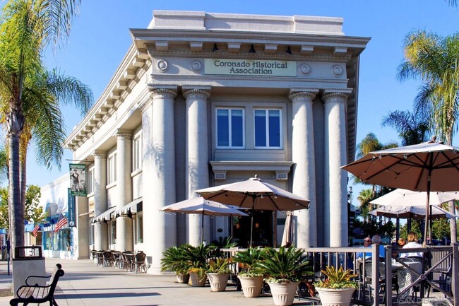 Building Photo - 1623 Glorietta Blvd