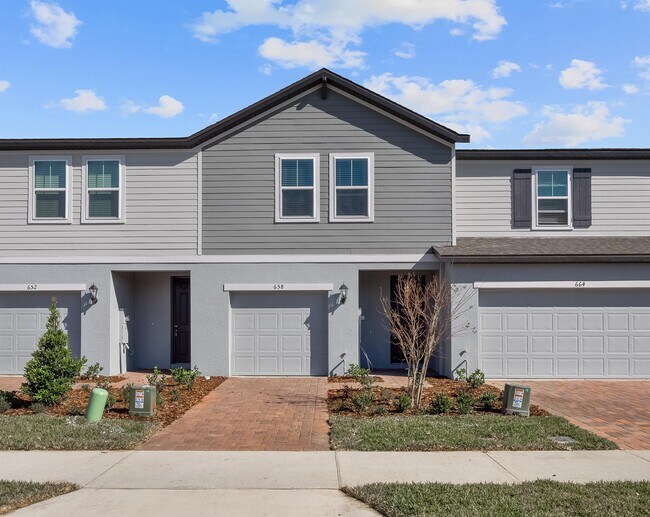Building Photo - 658 Legacy Lp