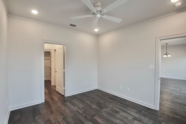 Building Photo - Luxury 3 Bedroom 2 Bath Townhomes in Bullard ISD!
