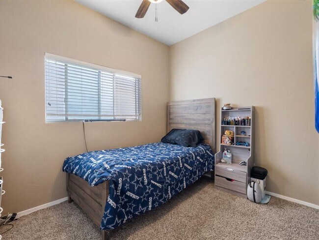 Building Photo - Double the splash- Private Gated Pool & Amenities-The best of both worlds!