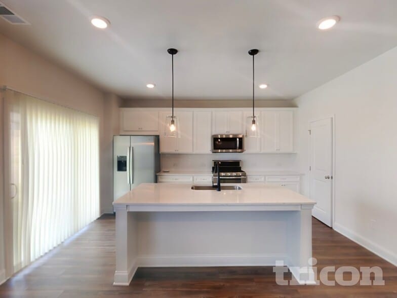 Building Photo - 56 Leyland Ct