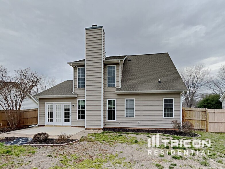 Building Photo - 2403 Glen Meadow Dr