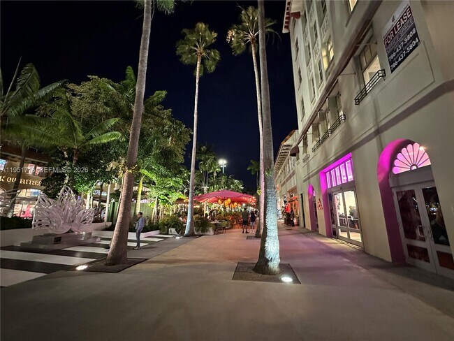 Building Photo - 1619 Jefferson Ave