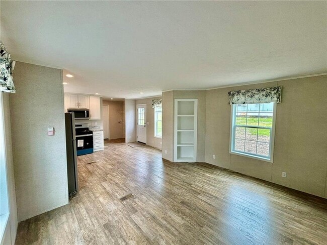 Building Photo - 1 Court St