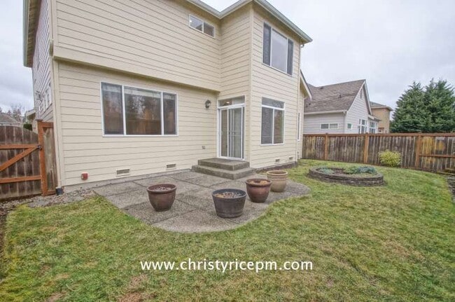 Building Photo - 308 239th Way SE