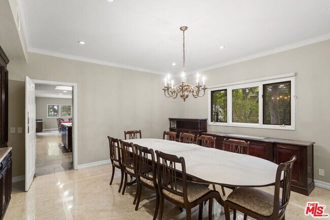 Building Photo - 4055 Nogales Dr