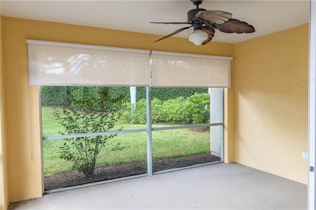 Building Photo - 5009 Corsica Square