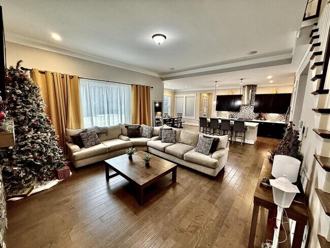 Building Photo - 1316 Spicer Ln