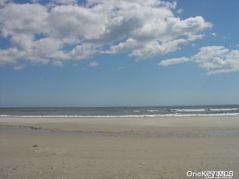 Building Photo - 750 Lido Blvd