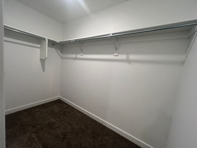 Building Photo - Charming Townhome in Provo, UT