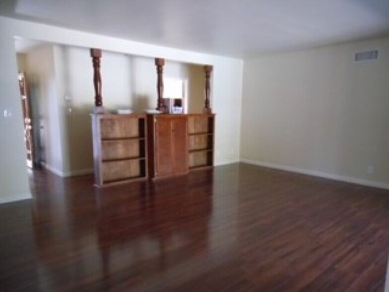 Living Room - 8607 Delco Ave