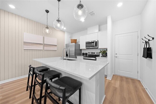 Building Photo - 11453 Nona Sound St