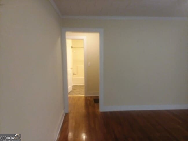 Building Photo - 101 Turner St