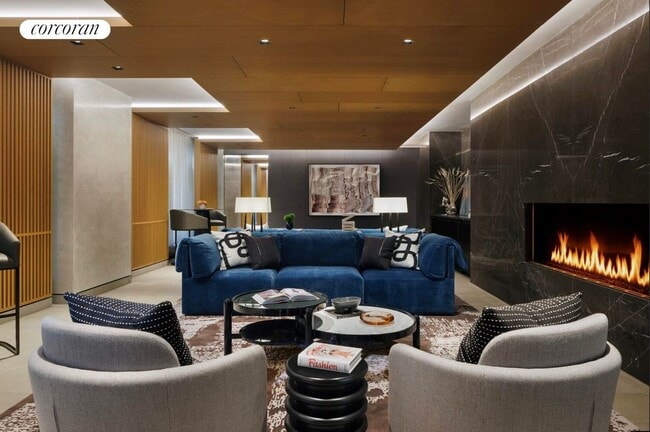 Building Photo - 450 Washington St