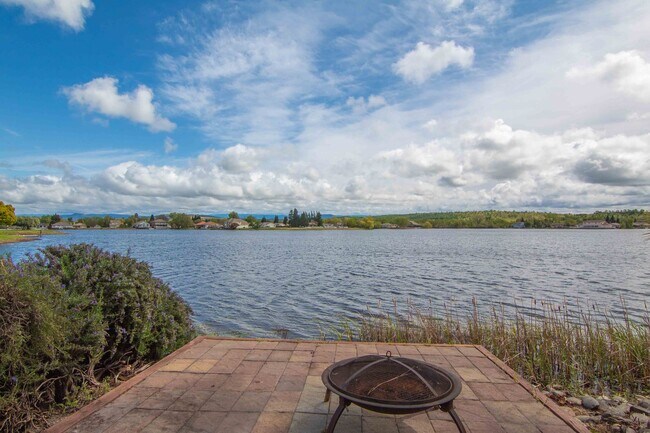 Building Photo - Lake California Home for Rent | Gated Community, Lake Access, Pool & Tennis Courts