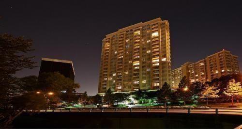 Building Photo - 3225 Turtle Creek Blvd Blvd