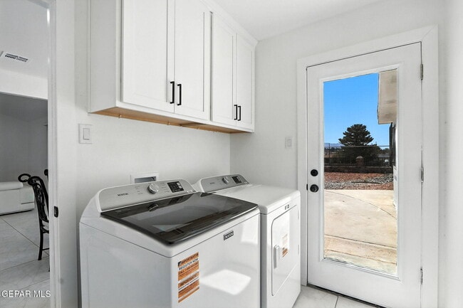 Building Photo - 408 San Blas Dr