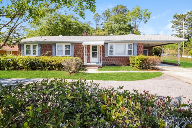 Building Photo - 1741 Faraway Dr