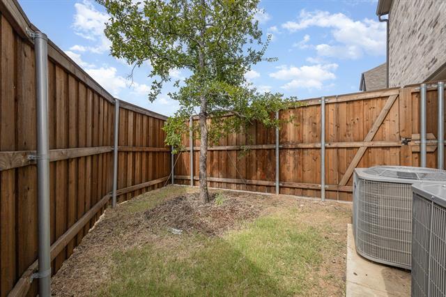 Building Photo - 4954 Daybreak Dr