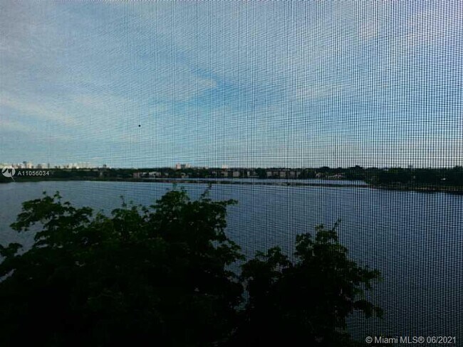 Building Photo - 20850 San Simeon Way