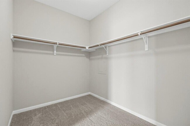 Building Photo - 6920 Ranchito Dr