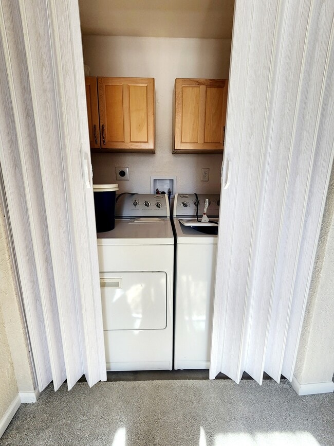 Building Photo - 9696 Rockhampton Way