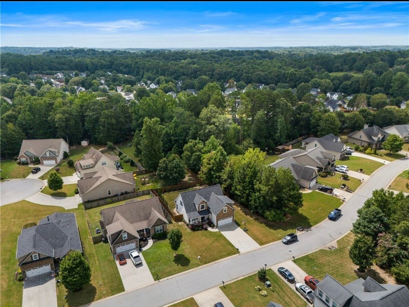 Building Photo - 411 W Sundance Dr