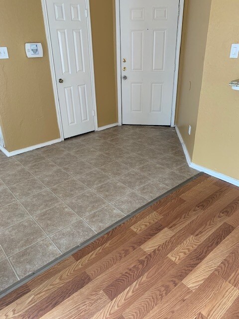 Building Photo - 23703 Cranberry Trail