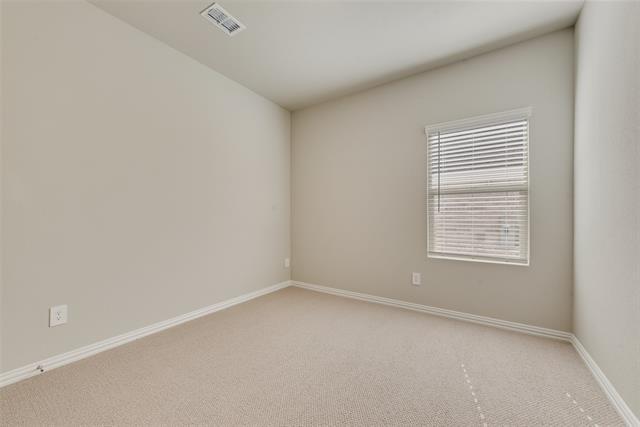 Building Photo - 2127 Mustang Wy