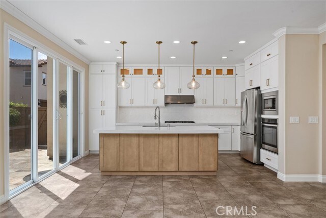 Building Photo - 2992 E Coalinga Dr