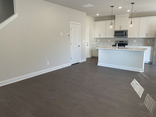 Building Photo - One Year Old, Three Bedroom Two Story in S...