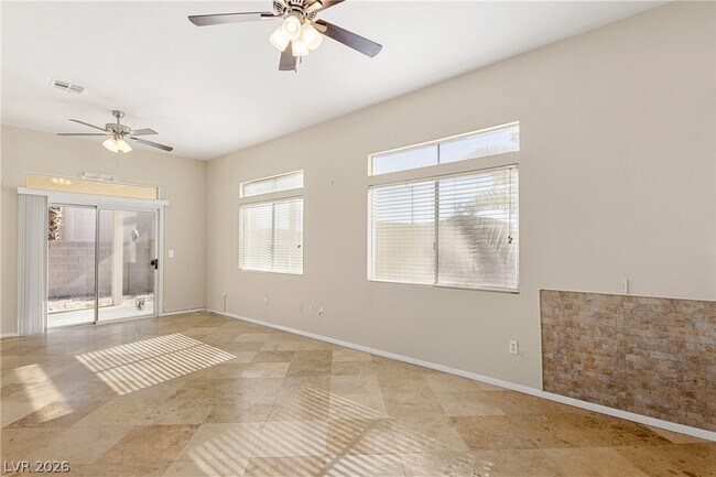 Building Photo - 110 La Suena Ct