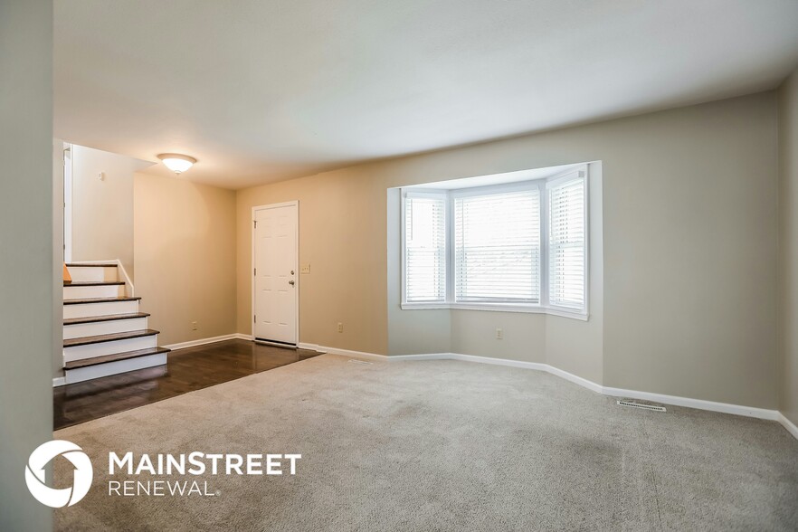 Building Photo - 209 S Montclaire Dr