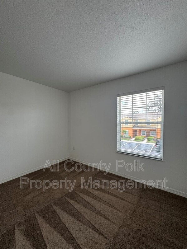 Building Photo - 4054 Winding Vine Dr