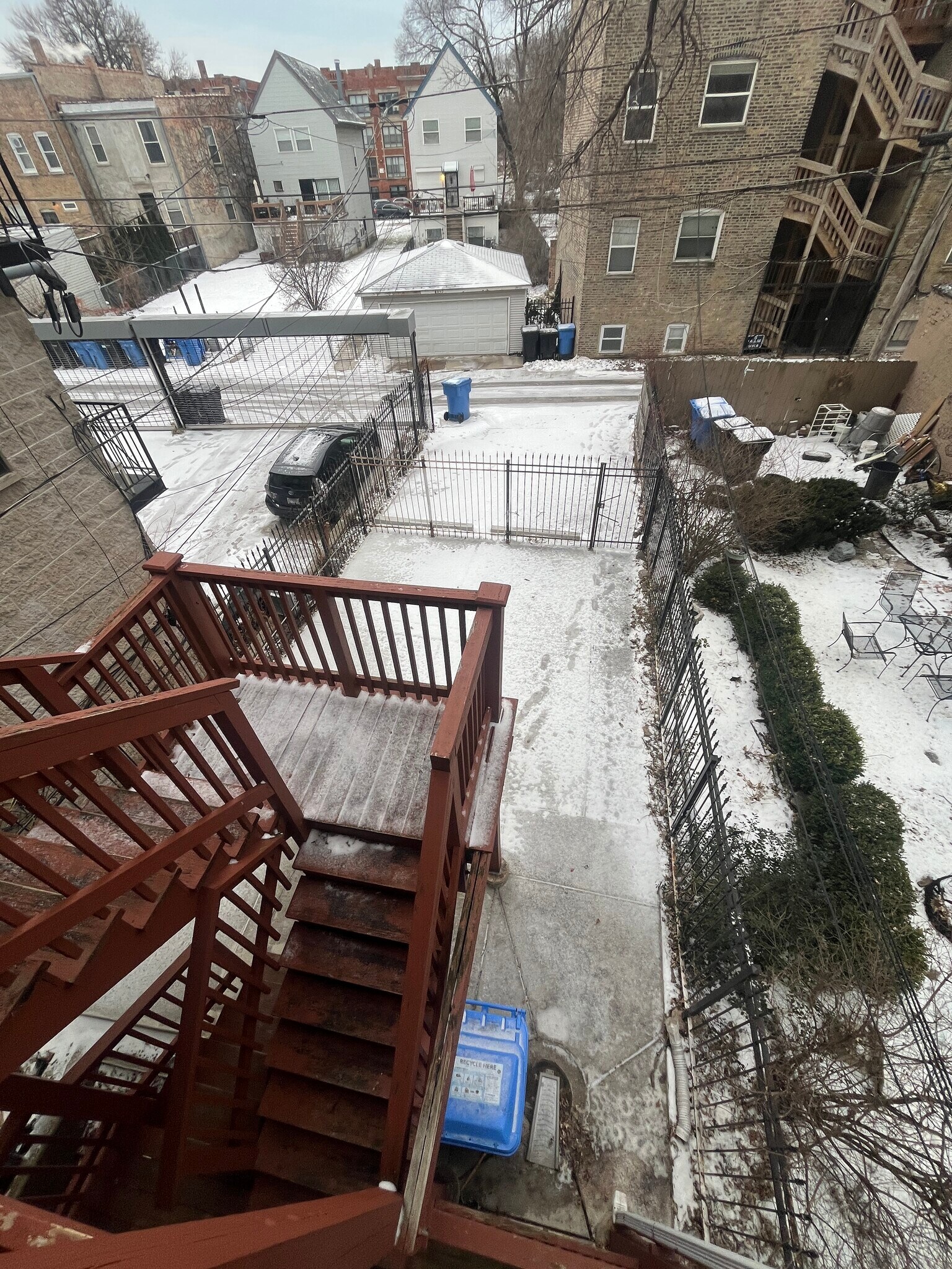 Deck + Patio + Parking - 6444 S Dorchester Ave