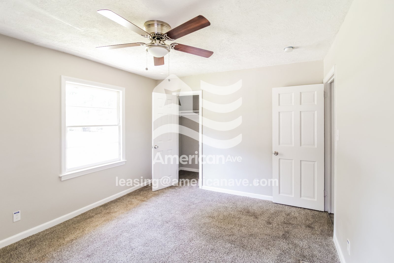 Building Photo - 4231 Searcy St