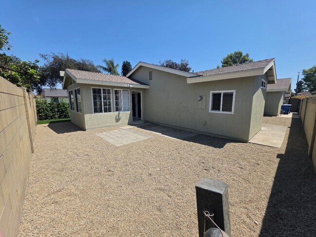 Building Photo - 12947 Arabella Pl