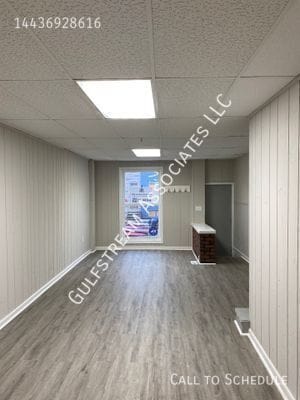 Building Photo - 2111 Eagle St