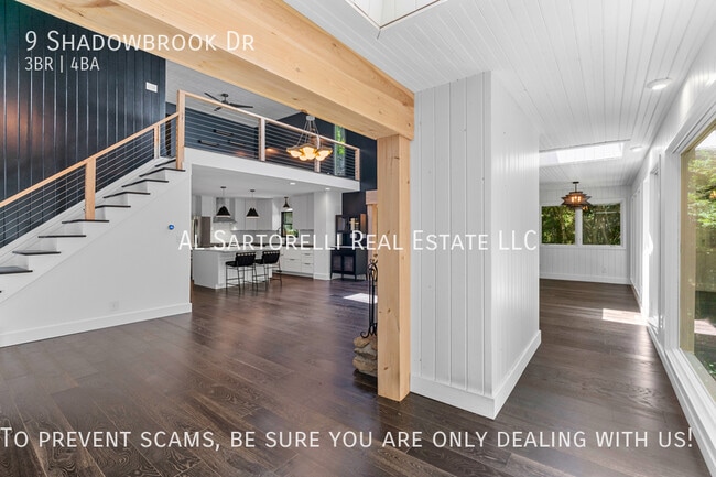 Building Photo - 9 Shadowbrook Dr