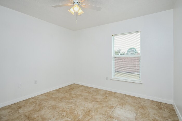 Building Photo - 508 Mallard Ct